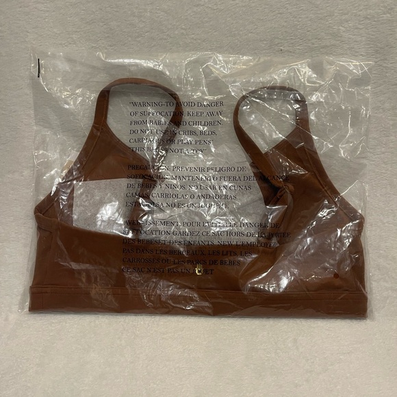 Spiritual Gangster Eden Twist Front Bra NWT Size Medium - Picture 5 of 5